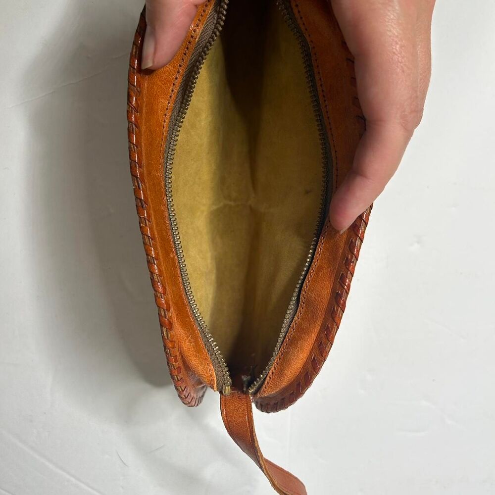 American vintage Brown tooled leather handbag with floral design - Picture 2 of 5